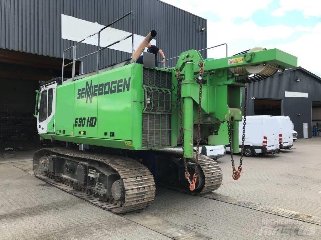 Sennebogen 690 Derik kranovi