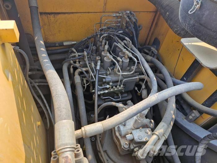 Volvo EC 300 EL Bageri guseničari