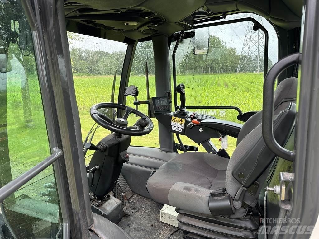 Multihog MX-75 Traktori