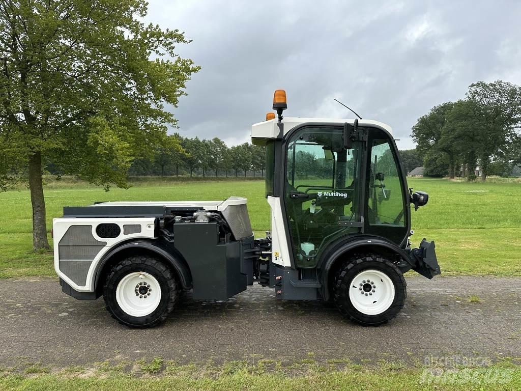Multihog MX-75 Traktori