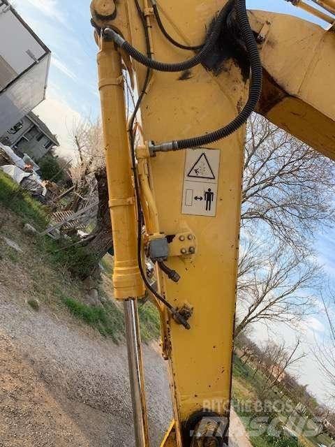 Komatsu PC180NLC-7 Bageri guseničari