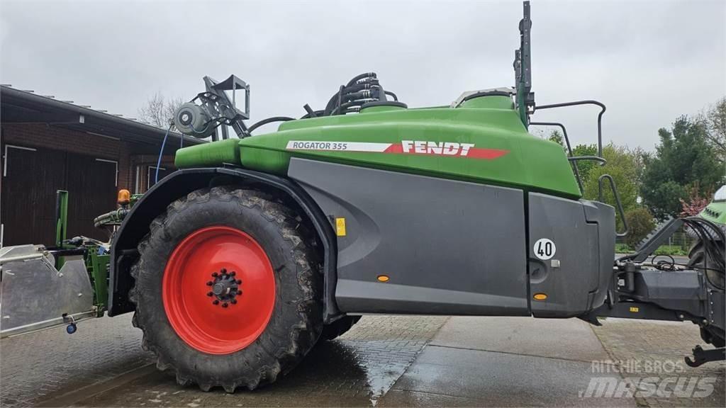 Fendt Rogator 355 Vučene prskalice