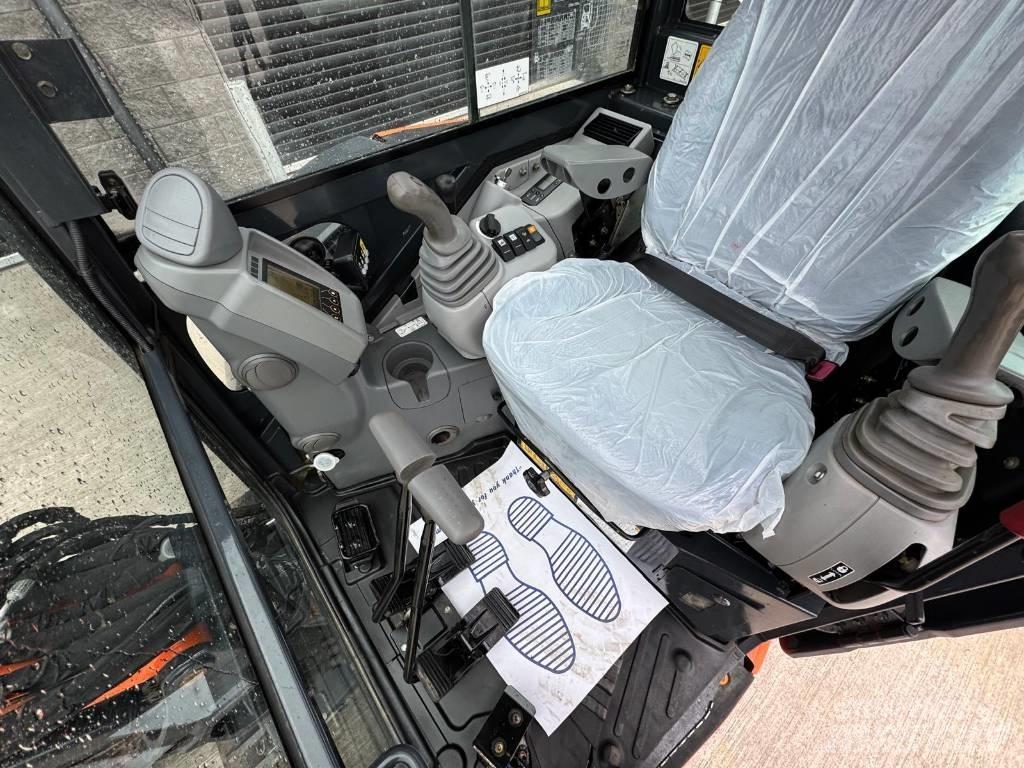 Hitachi ZX 33 U-5 A Mini bageri < 7t