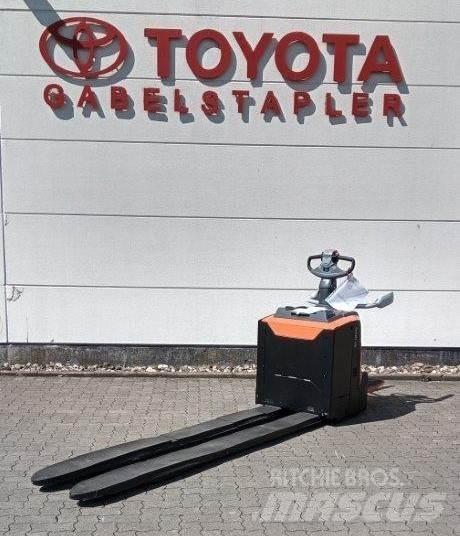 Toyota LPE 250 Nisko podizni električni viljuškar
