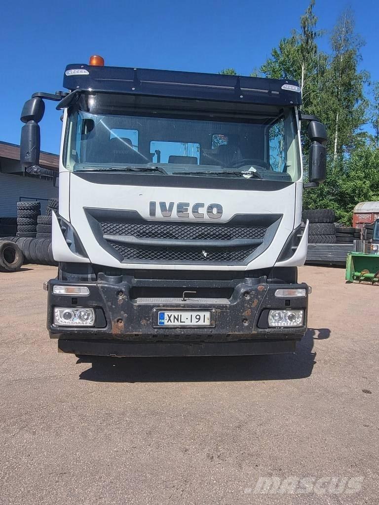 Iveco Stralis-360 Kamioni sa ravan platformom / vitlom
