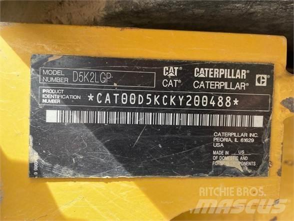 CAT D5K2 LGP Buldožeri guseničari