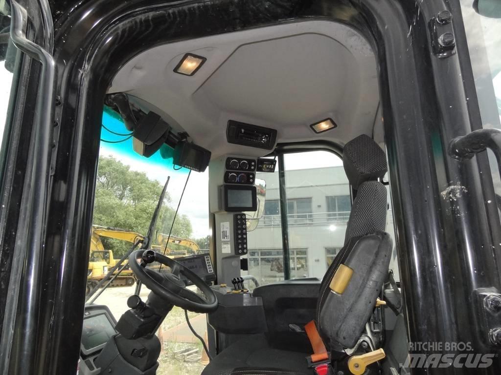 CAT 962 M Utovarivači na točkove