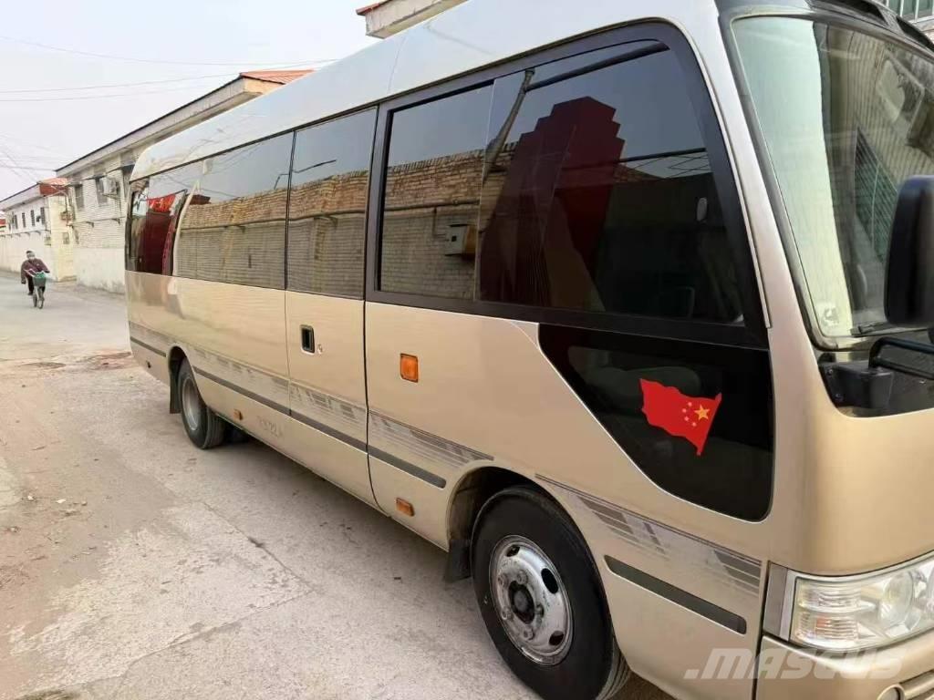 Toyota Coaster Bus Mini autobusi