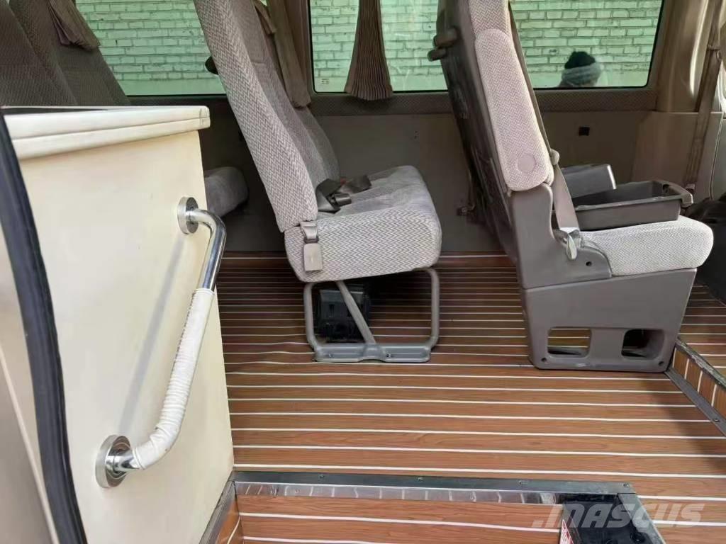 Toyota Coaster Bus Mini autobusi