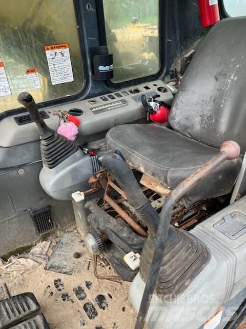 Komatsu PC 200 Bageri guseničari