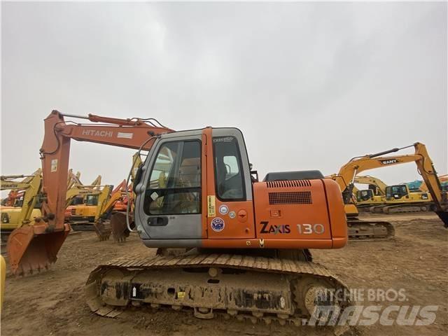 Hitachi ZX130 Bageri guseničari