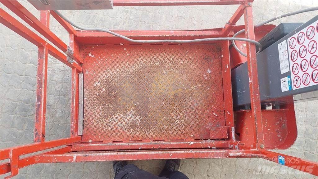 SkyJack SJ12 Jarbolne penjajuće platforme