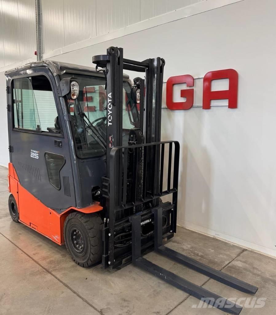 Toyota 10939 - 8FBMT25 Električni viljuškari
