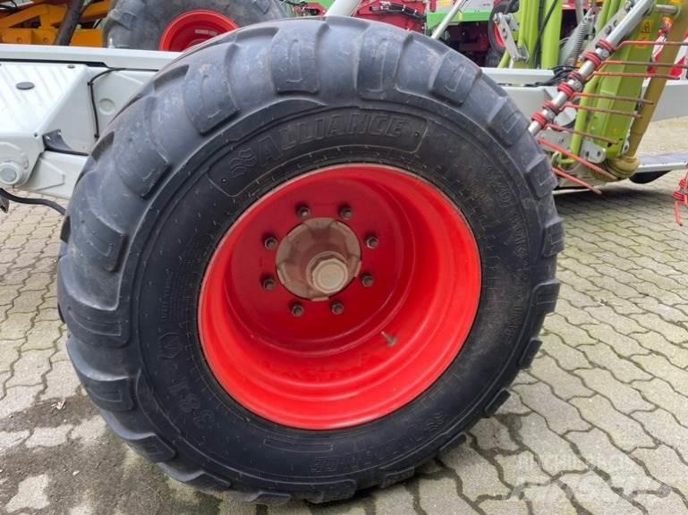 CLAAS Liner 3600 Skupljači