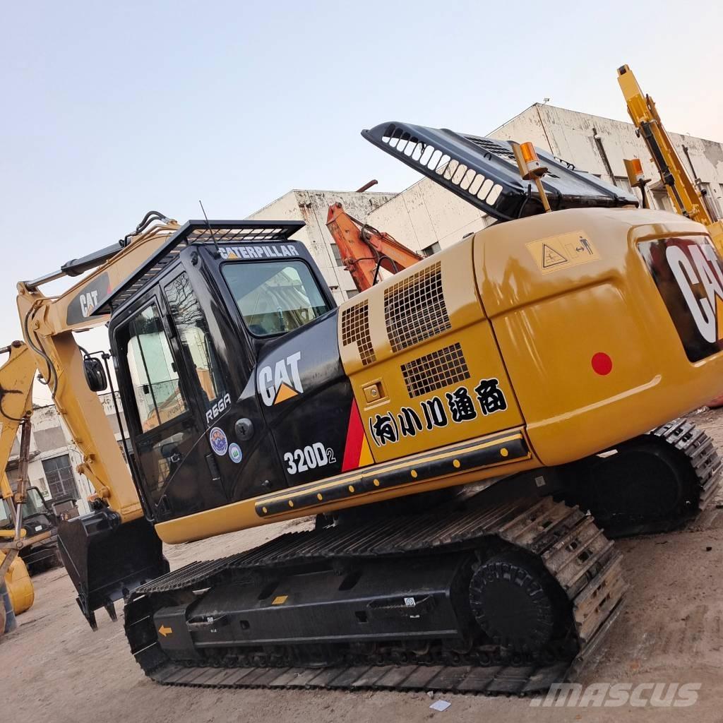CAT 320 D2L Bageri guseničari
