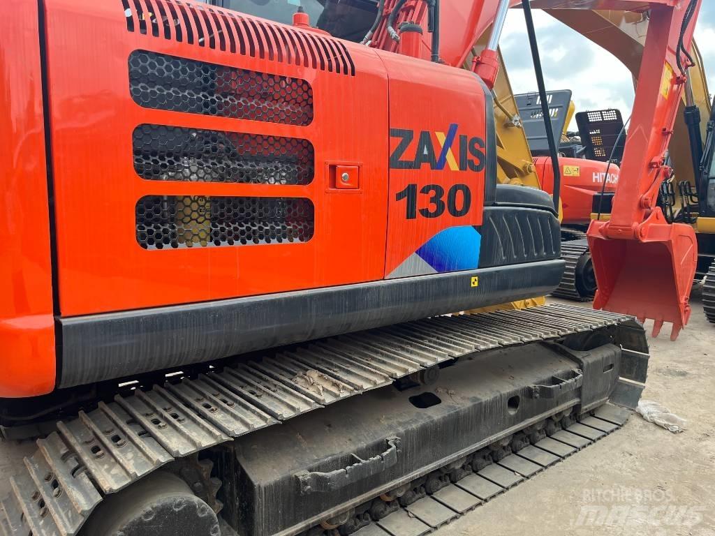 Hitachi 130-5 Bageri guseničari
