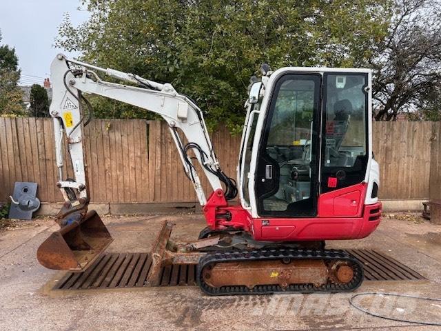 Takeuchi TB 230 Mini bageri < 7t