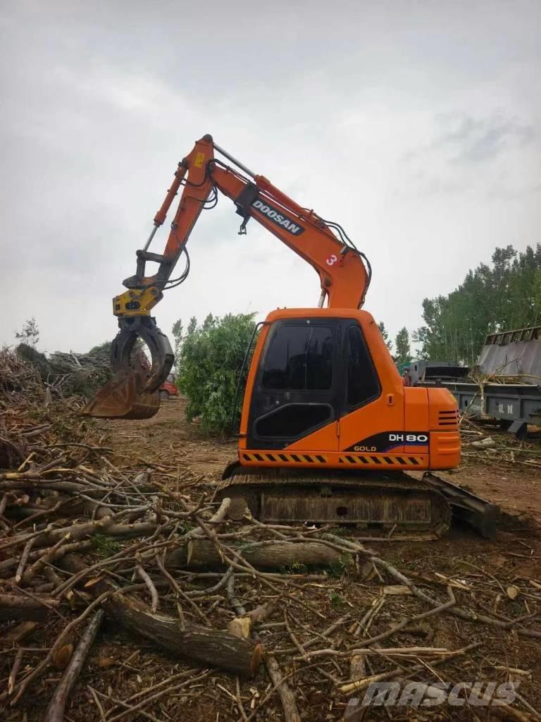 Doosan DH 80 Bageri guseničari