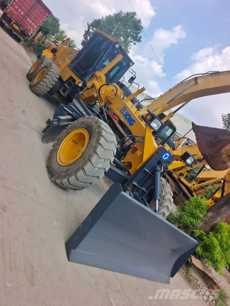 XCMG GR 2153 Grejderi