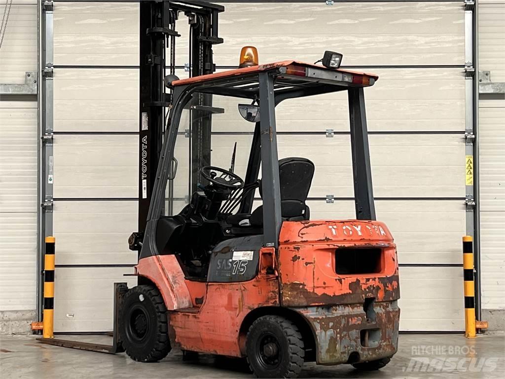 Toyota 02-7FDF15 Dizelski viljuškari