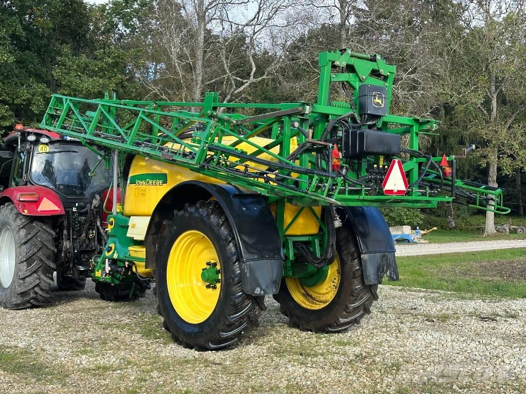 John Deere 740 Vučene prskalice