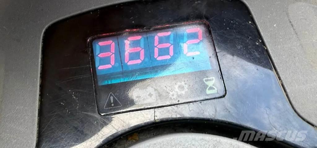 Toyota SWE200D Ručni električni viljuškar