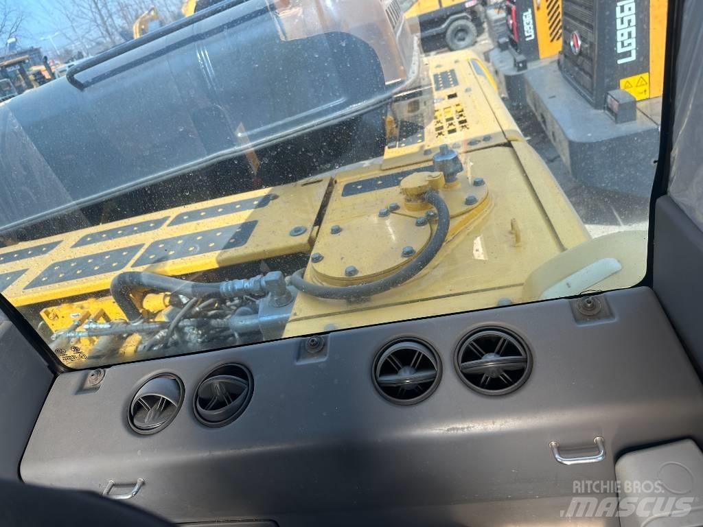 Komatsu pc360 Bageri guseničari