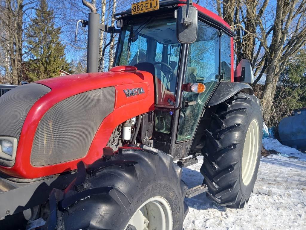 Valtra A 72 Traktori