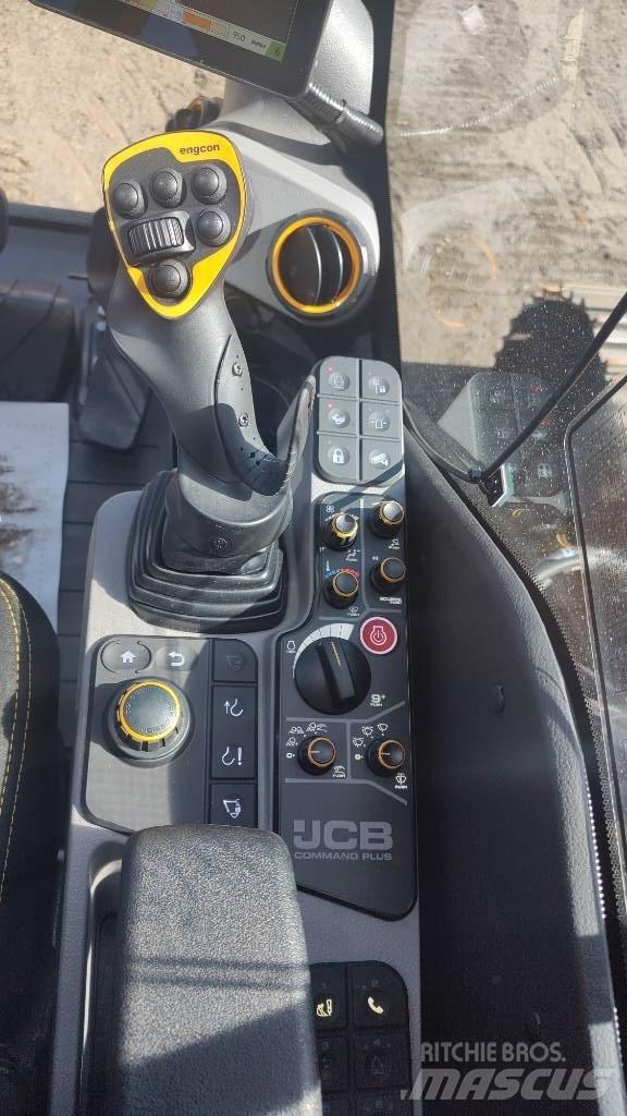 JCB 140 X Bageri guseničari
