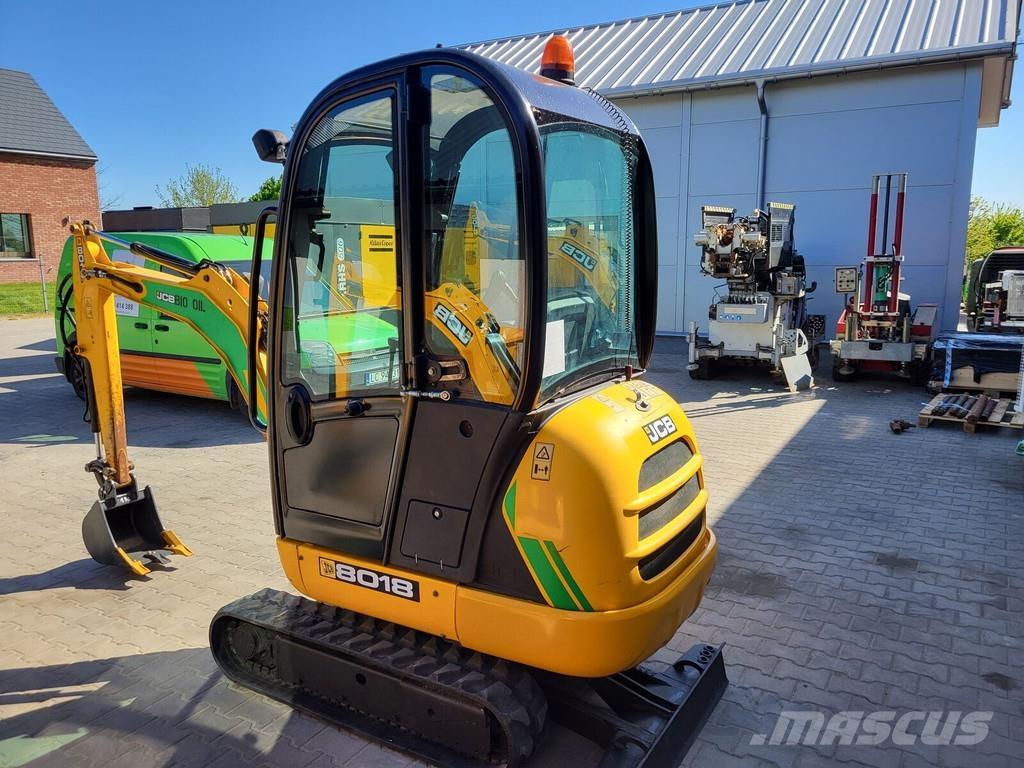 JCB 8018 CTS Mini bageri < 7t