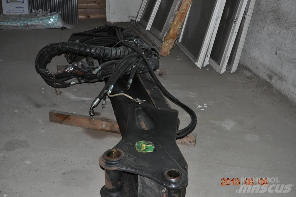 John Deere 1270D Šasija i vešenje