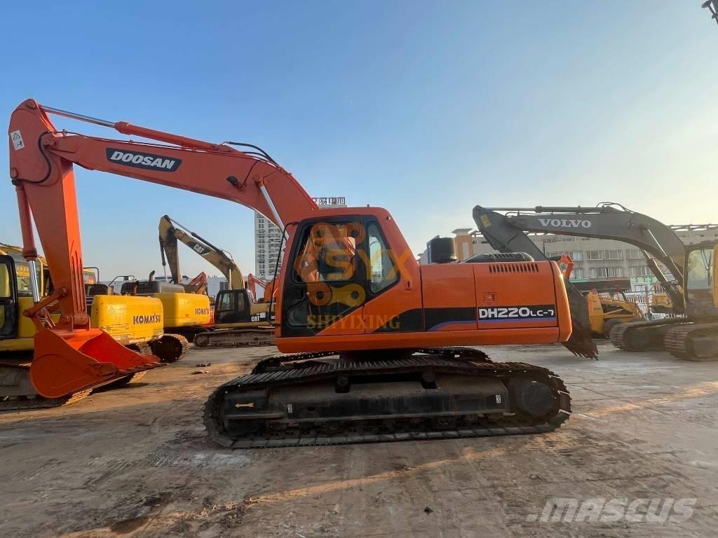 Doosan 220 LC-7 Bageri guseničari