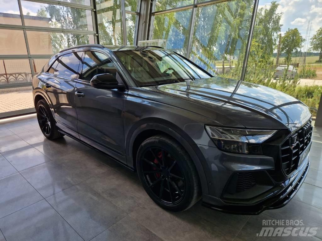 Audi SQ8 Automobili