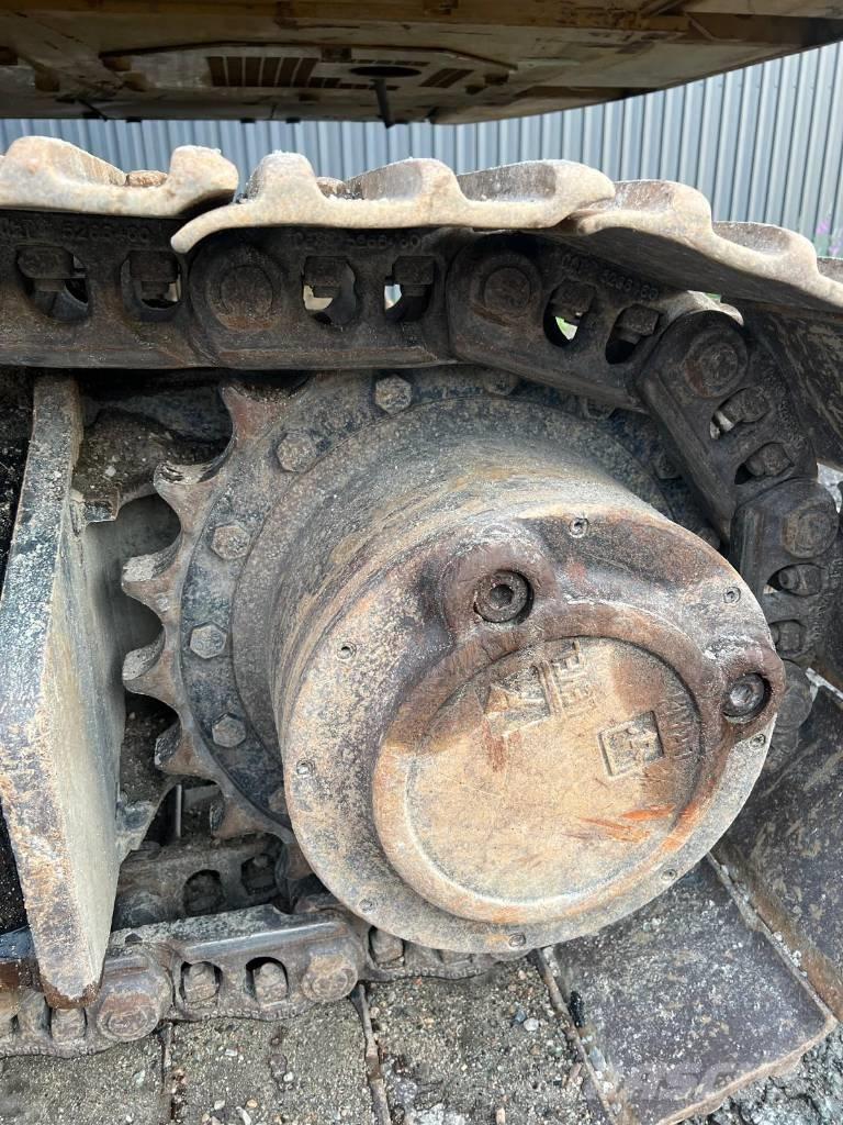 CAT 326 Bageri guseničari