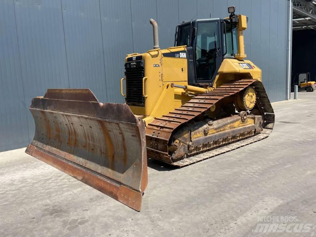 CAT D6N LGP Buldožeri guseničari