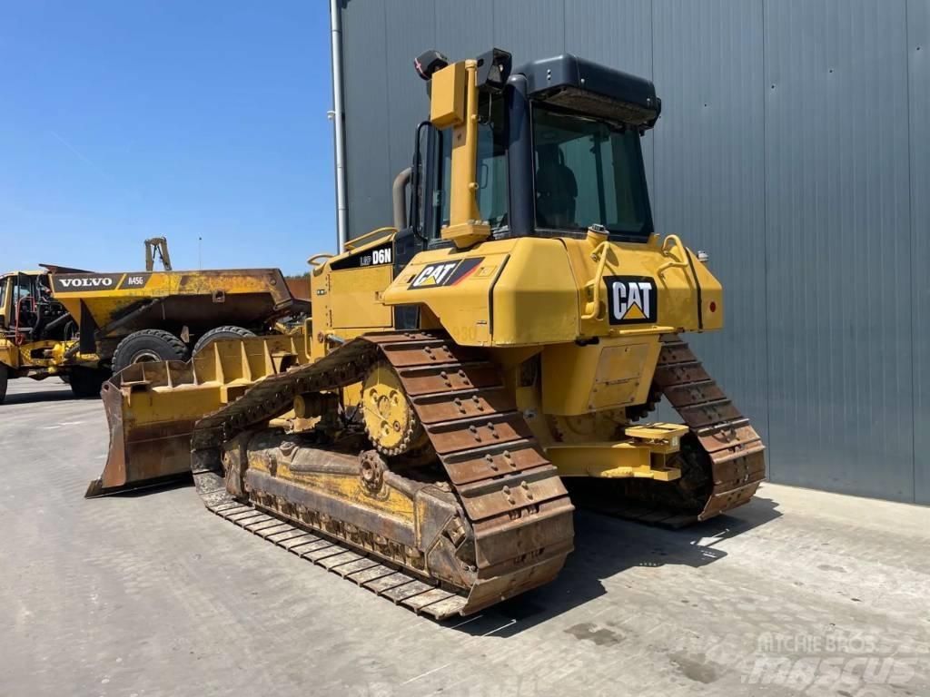 CAT D6N LGP Buldožeri guseničari