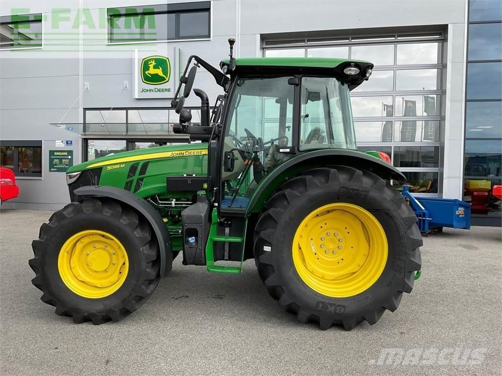 John Deere 5095M Traktori