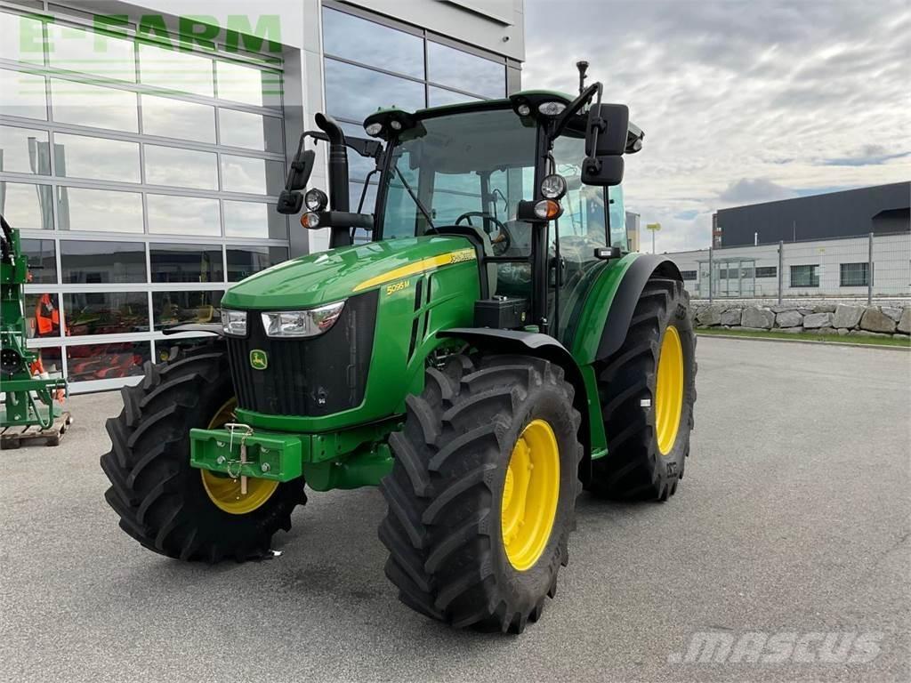John Deere 5095M Traktori