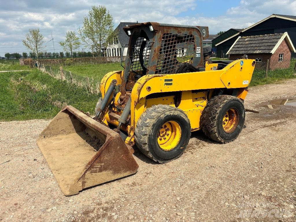 Gehl V 400 Skid steer mini utovarivači