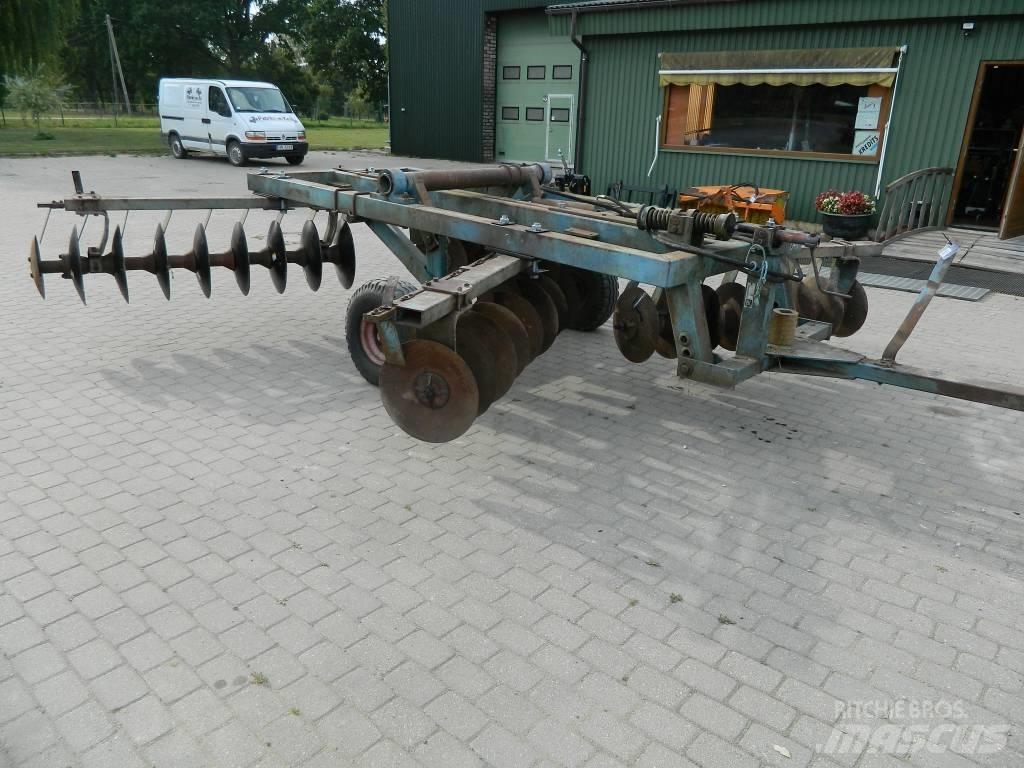 Fiskars FTR32 Tanjirače