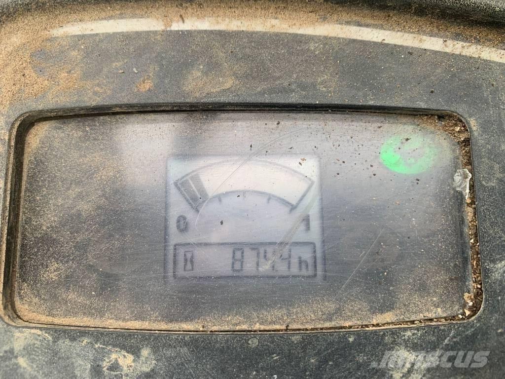 JCB 8025 ZTS Mini bageri < 7t