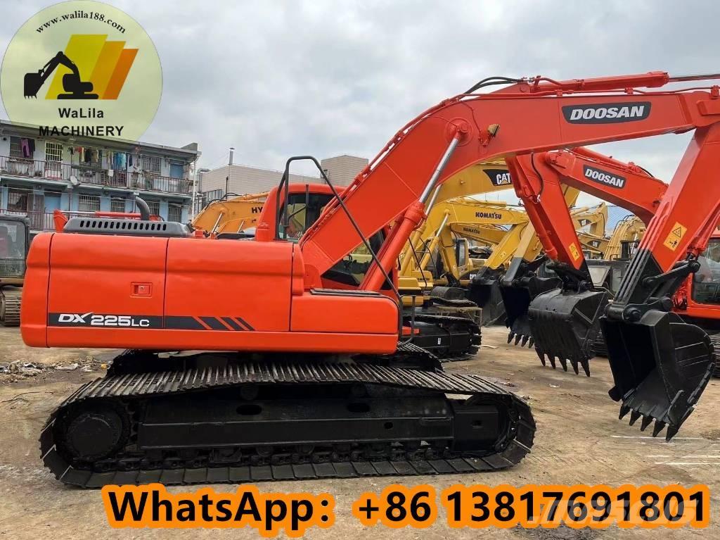 Doosan DX 225 LCA Bageri guseničari