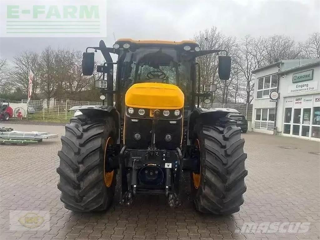 JCB fastrac 4220 Traktori