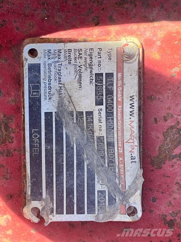 Takeuchi TB 295 W Bageri točkaši