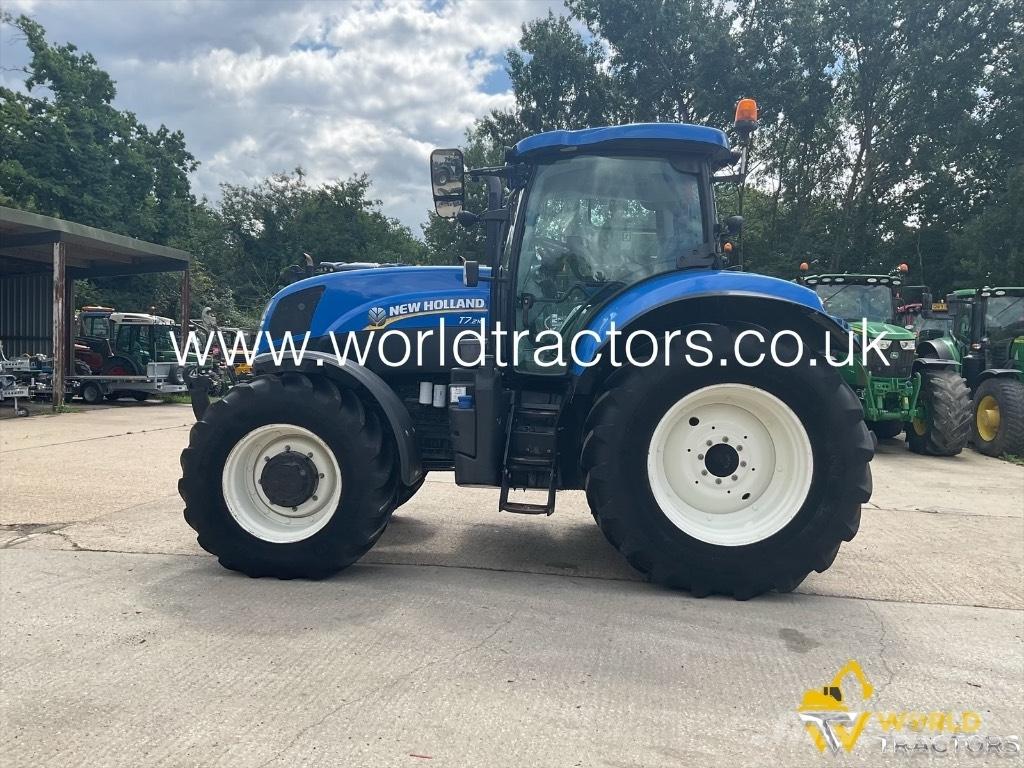 New Holland T 7.210 Traktori