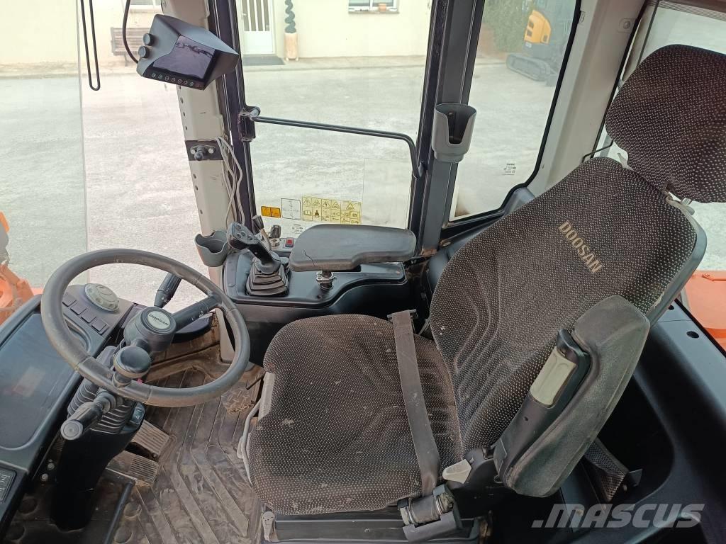 Doosan DL200-5 Mini utovarivači