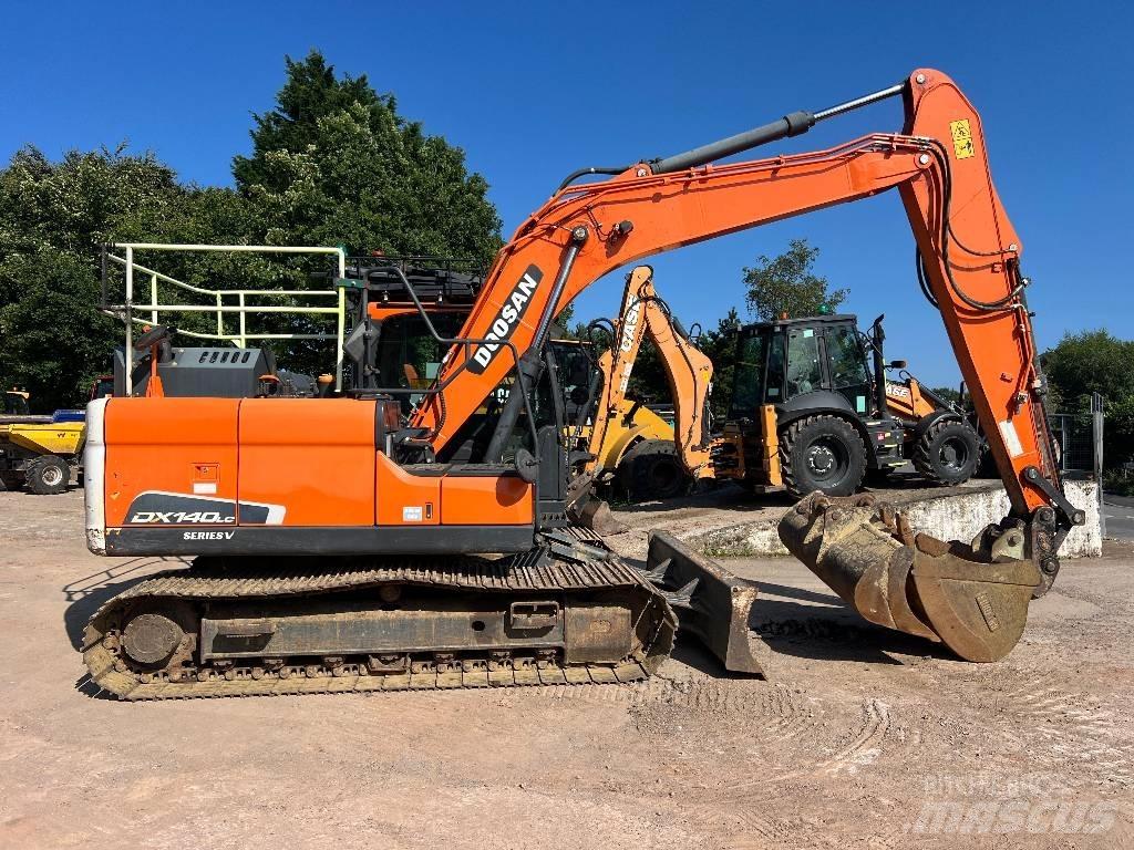 Doosan DX140LC-5 Bageri guseničari