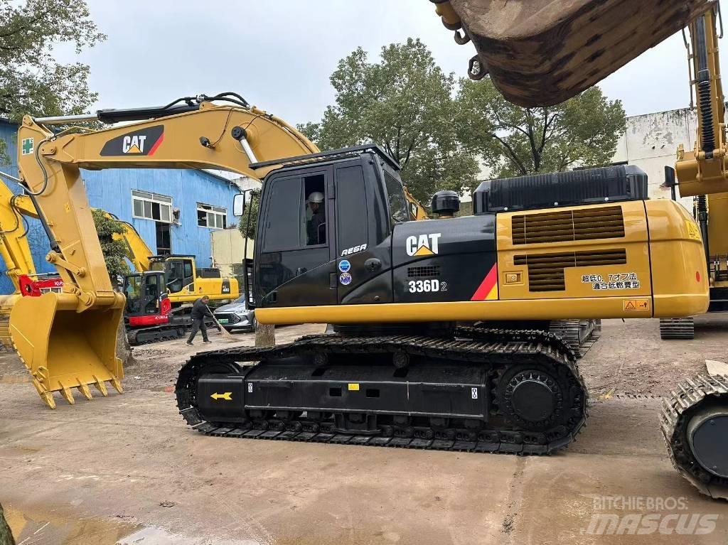 CAT 336 D2 Bageri guseničari