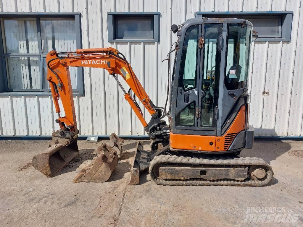 Hitachi ZX22U Mini bageri < 7t