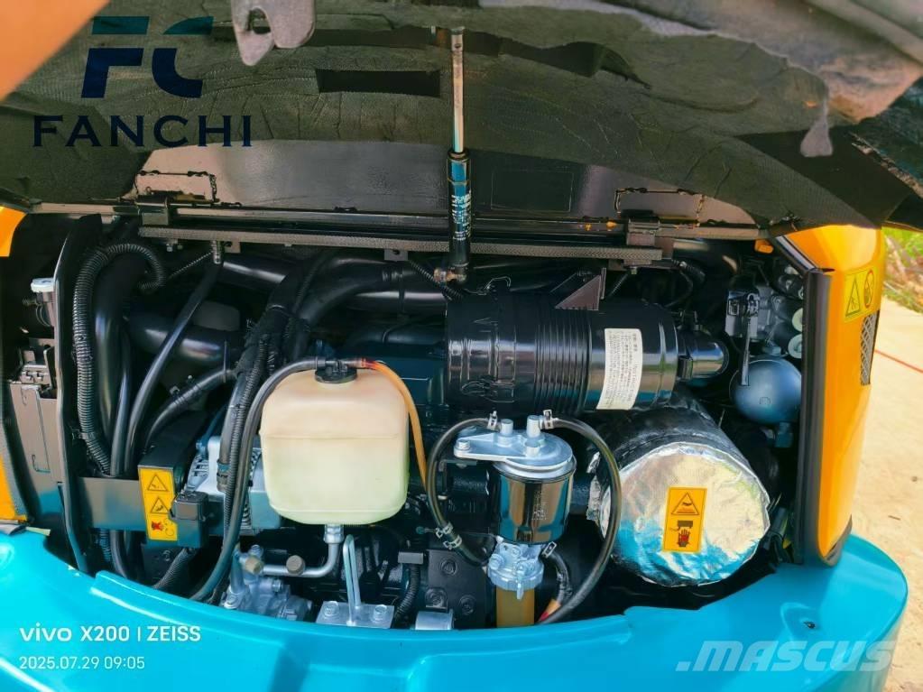 Kubota KX 135 Bageri guseničari